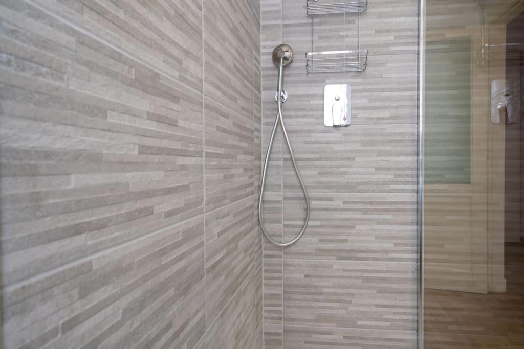 A Casa Di Ce' Apartment ลาสเปเซีย ภายนอก รูปภาพ