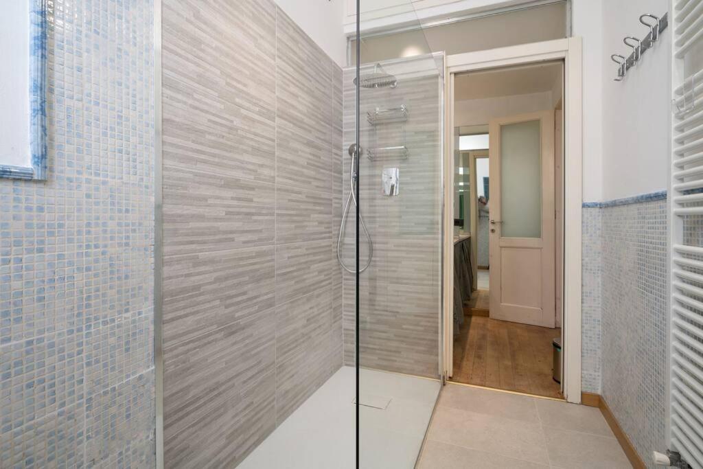 A Casa Di Ce' Apartment ลาสเปเซีย ภายนอก รูปภาพ
